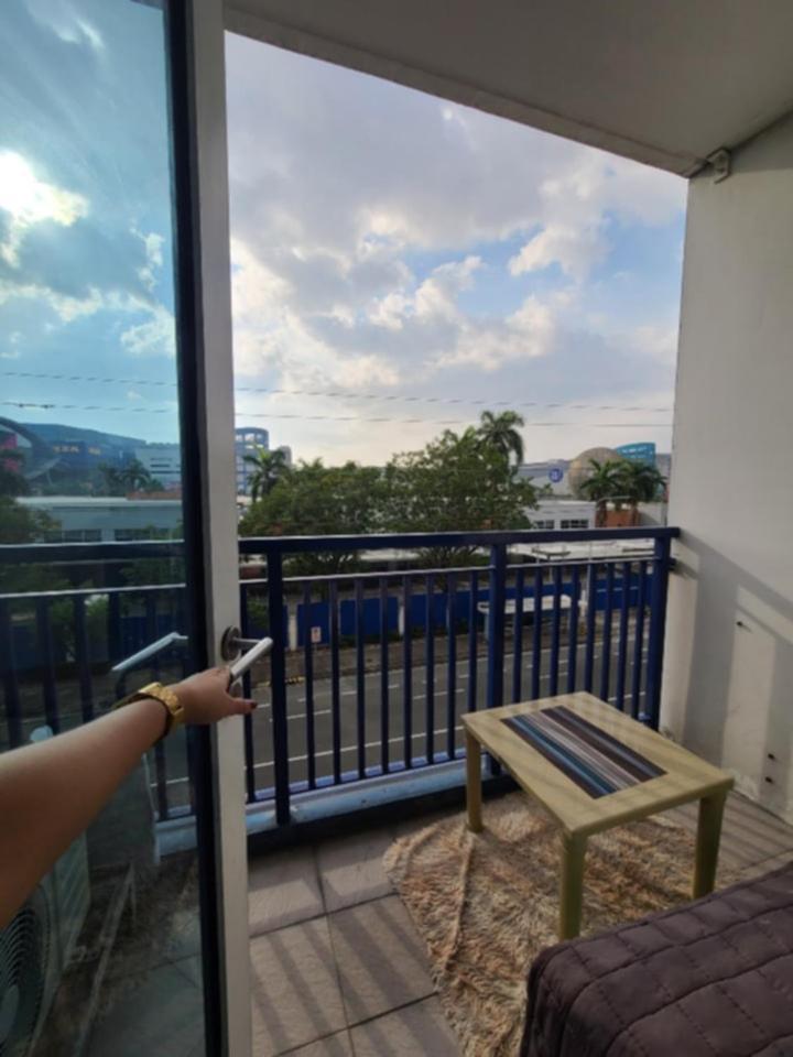 פאסאי Glenda Place Aurum At Sea Residences Near Moa מראה חיצוני תמונה